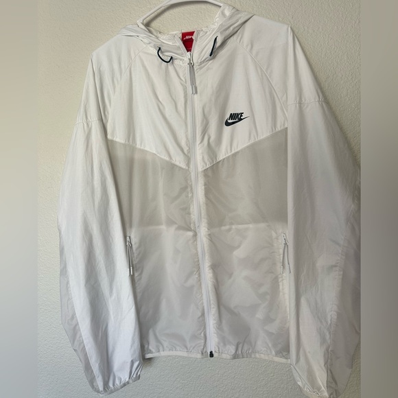 Nike Windbreaker / Light Raincoat Jacket - Picture 2 of 7